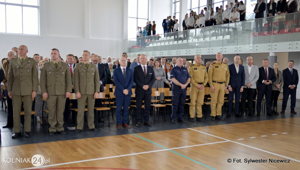 Uroczystość otwarcia hali w ZST