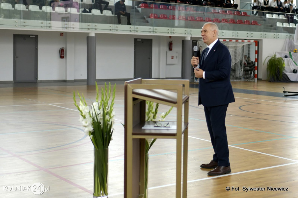 Uroczystość otwarcia hali w ZST