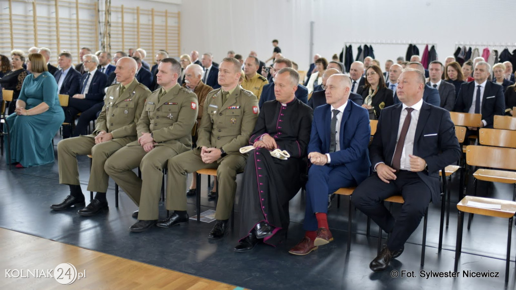 Uroczystość otwarcia hali w ZST