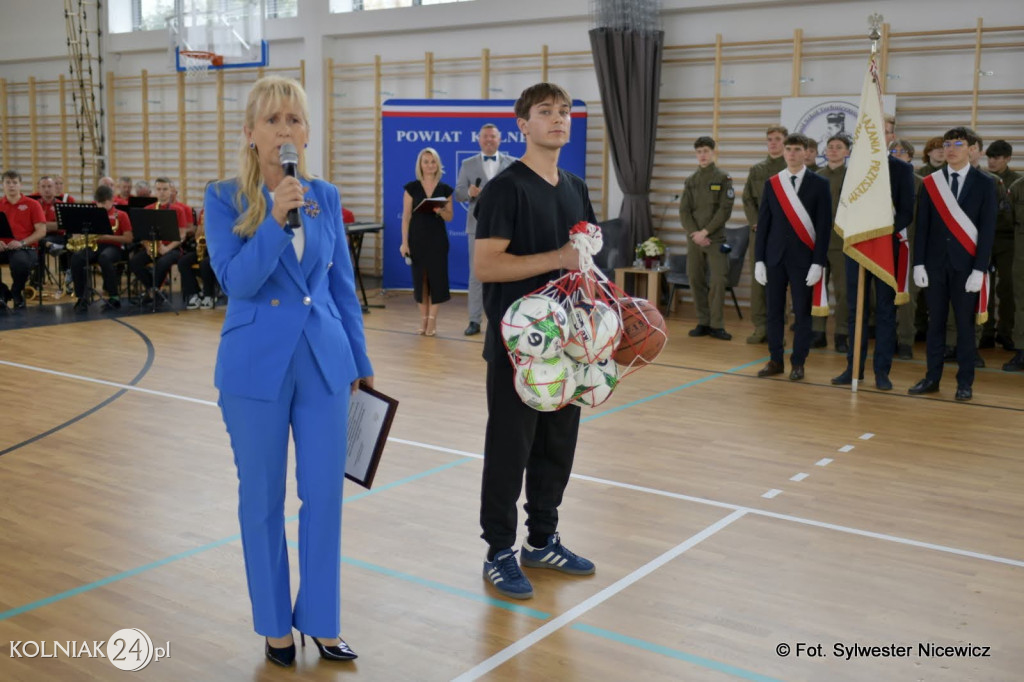 Uroczystość otwarcia hali w ZST