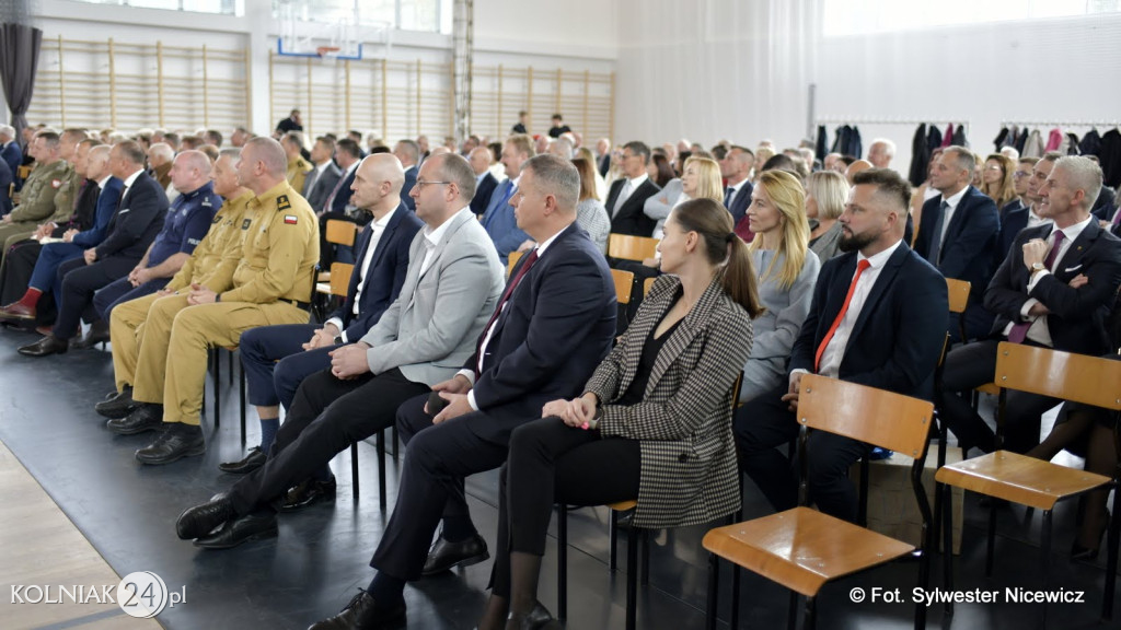 Uroczystość otwarcia hali w ZST