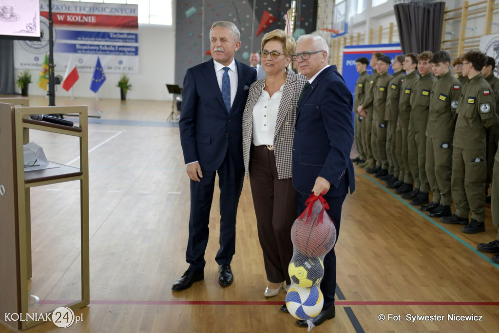 Uroczystość otwarcia hali w ZST