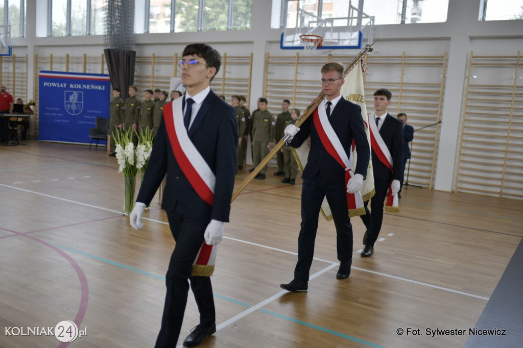 Uroczystość otwarcia hali w ZST
