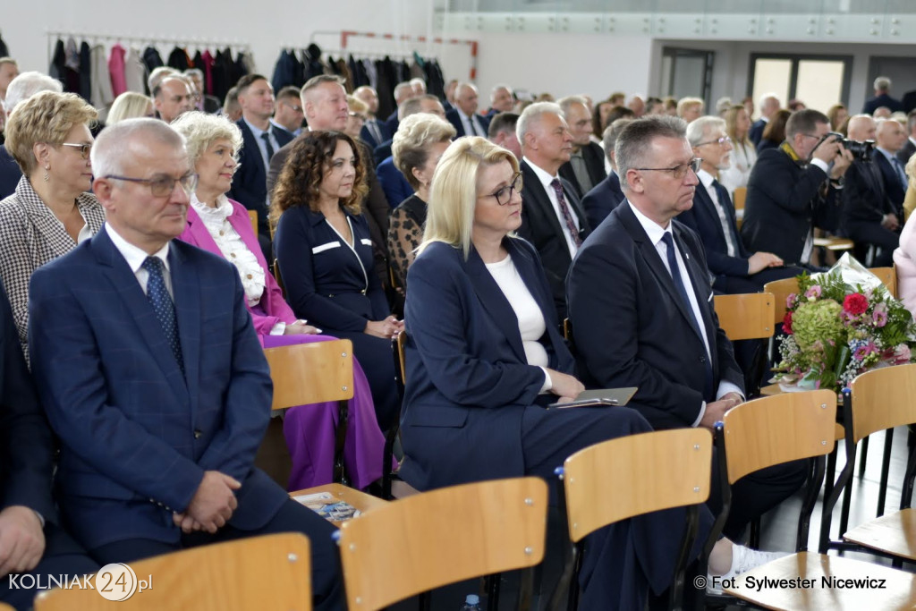 Uroczystość otwarcia hali w ZST