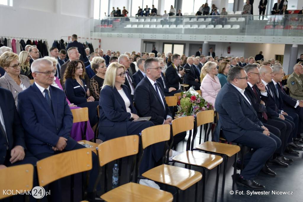 Uroczystość otwarcia hali w ZST