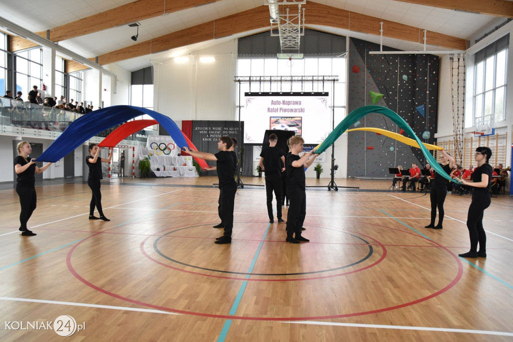 Oficjalnie otwarto nowoczesną salę sportową