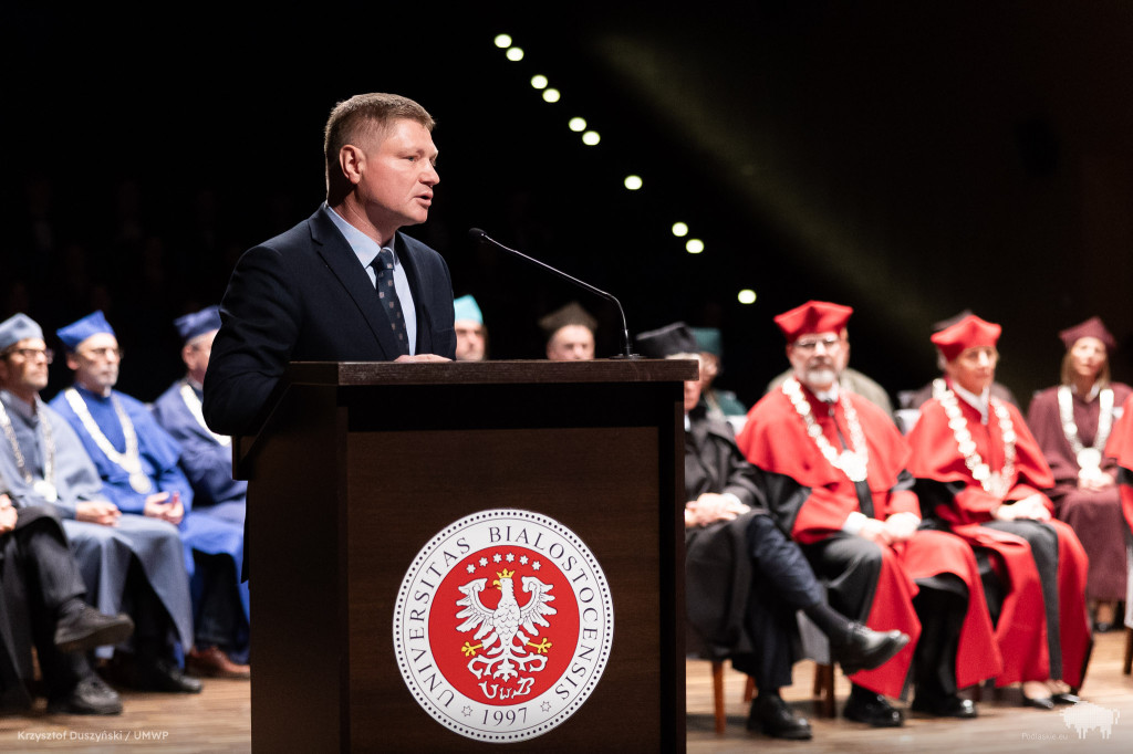 Ponad 8,5 tysiąca studentów rozpoczęło nowy rok akademicki na Uniwersytecie w Białymstoku