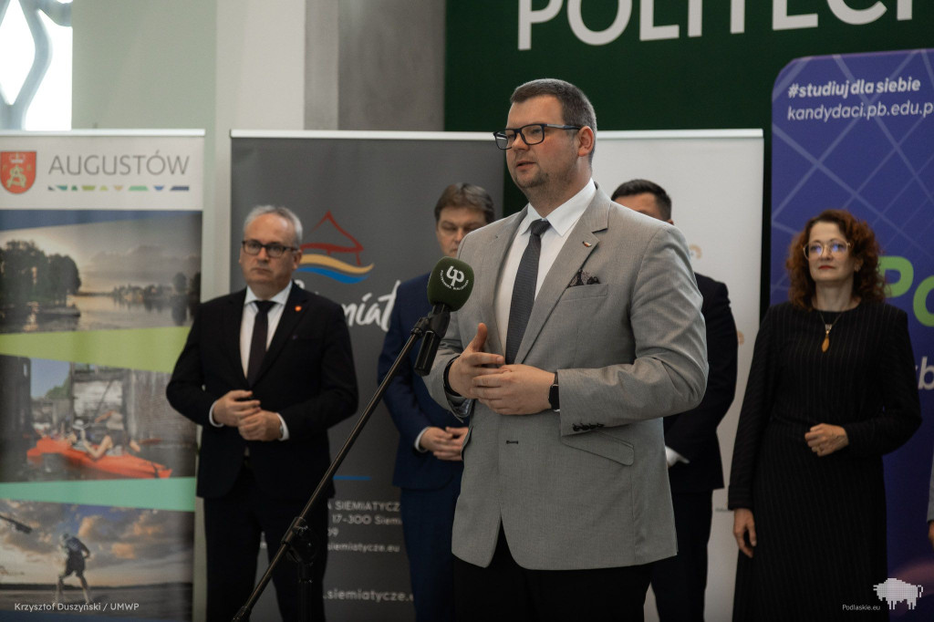 Samorząd województwa po raz kolejny wspiera Podlaski Uniwersytet Dziecięcy