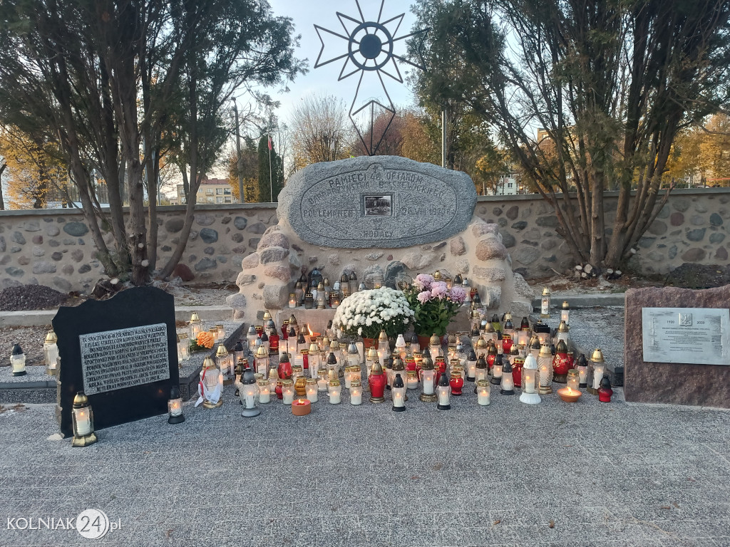 Wszystkich Świętych w Kolnie, Lachowie i Grabowie