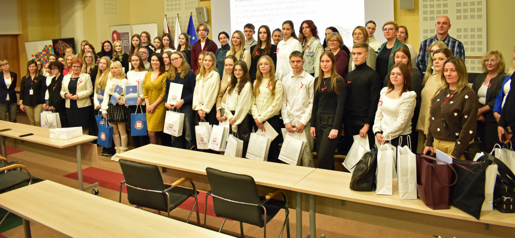 18. Wojewódzka Olimpiada Wiedzy o HIVAIDS