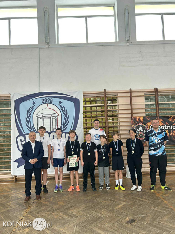 Turniej Piłki Halowej w Grabowie