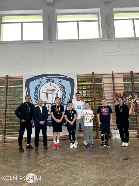 Turniej Piłki Halowej w Grabowie