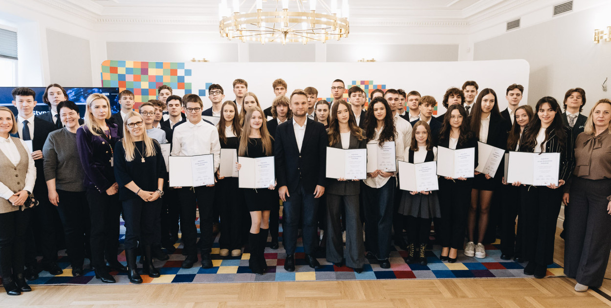Zarząd województwa nagrodził najlepszych podlaskich uczniów
