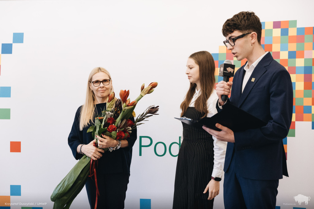 Zarząd województwa nagrodził najlepszych podlaskich uczniów
