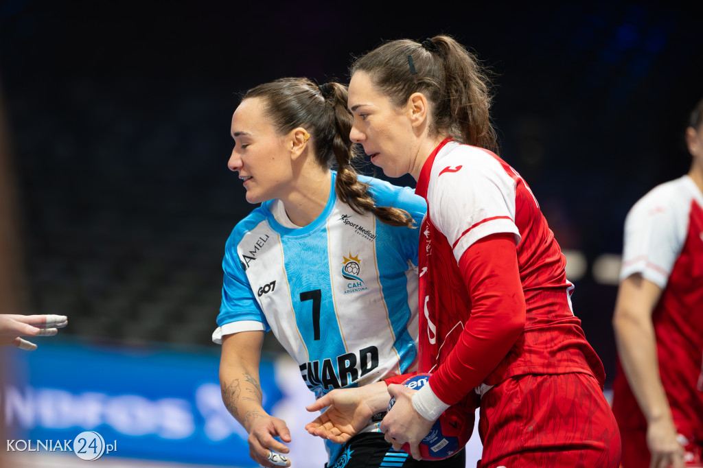 Polska – Argentyna 28:25 (14:15)