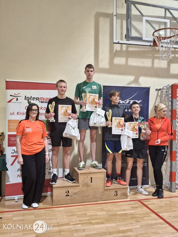 Mikołajkowy  Turniej Tenisa Stołowego