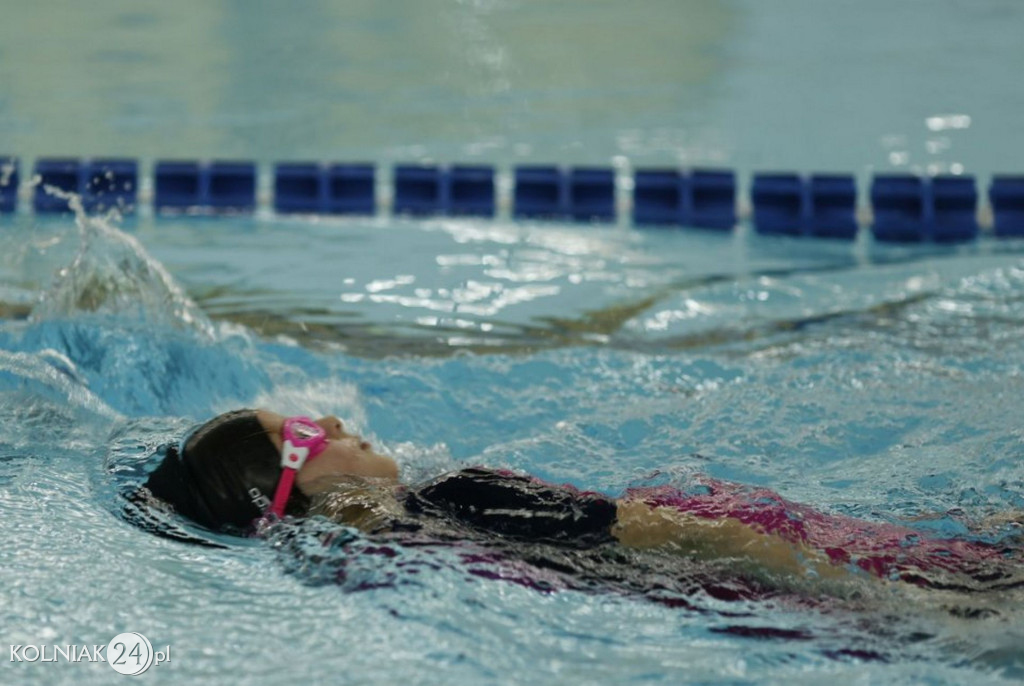 III MIKOŁAJKOWE ZAWODY PŁYWACKIE