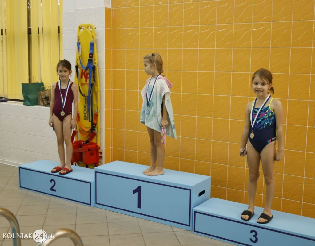 III MIKOŁAJKOWE ZAWODY PŁYWACKIE