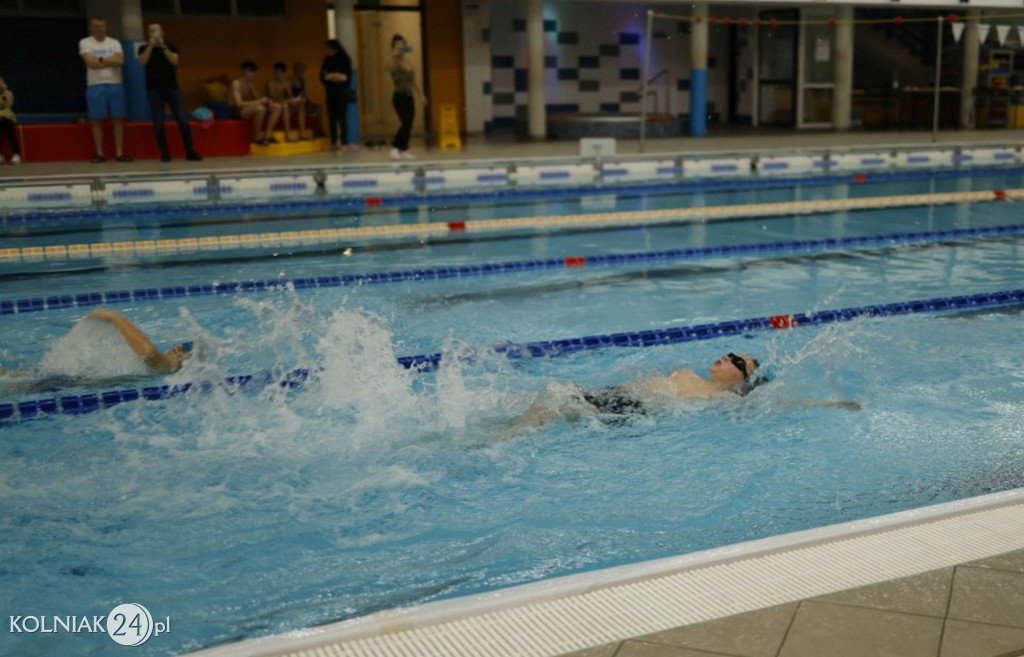 III MIKOŁAJKOWE ZAWODY PŁYWACKIE