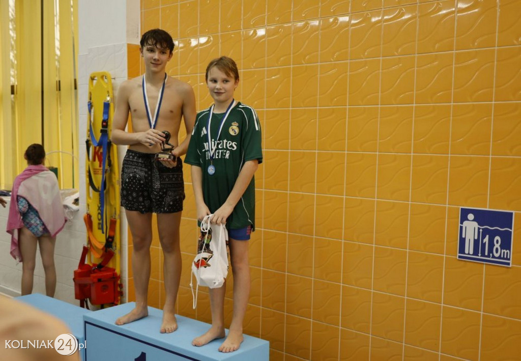 III MIKOŁAJKOWE ZAWODY PŁYWACKIE