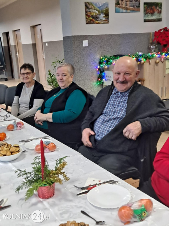 Spotkanie Wigilijne w Klubie Senior+ w Chełchach