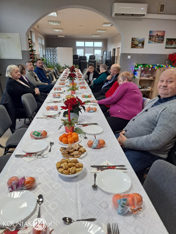 Spotkanie Wigilijne w Klubie Senior+ w Chełchach