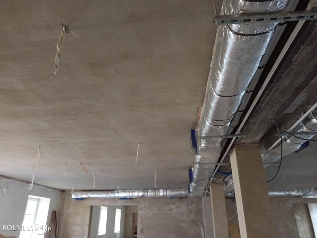 Prace w Dworze Wagów