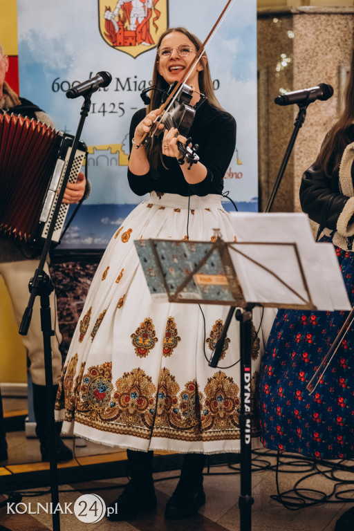 Kolędowanie z Kapelą na Obyrtkę