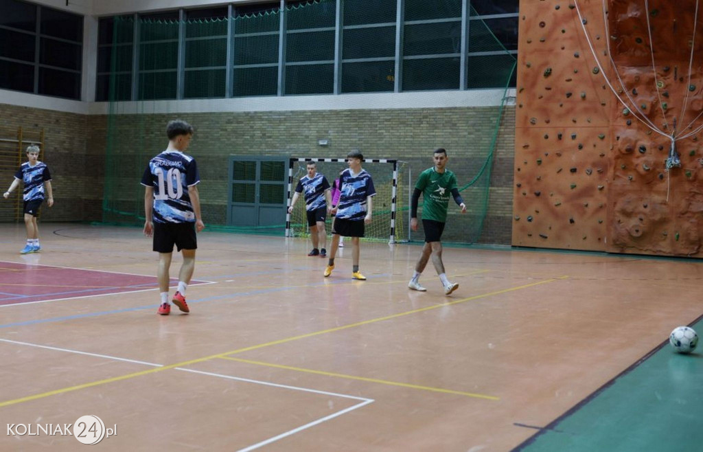 Halowa Liga Piłki Nożnej