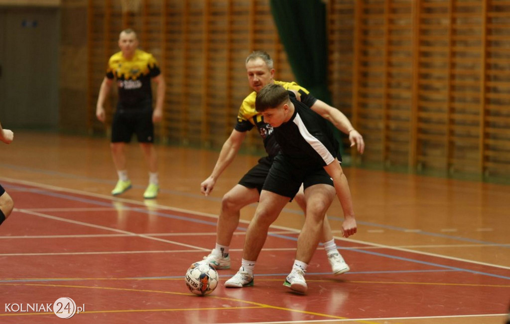 Halowa Liga Piłki Nożnej