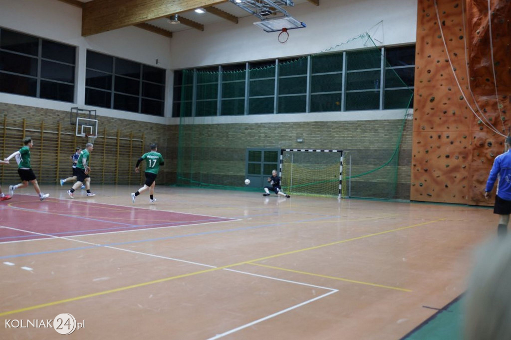 Halowa Liga Piłki Nożnej