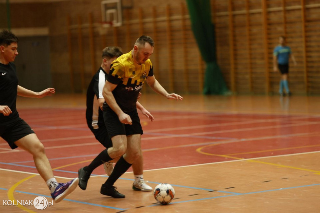 Halowa Liga Piłki Nożnej