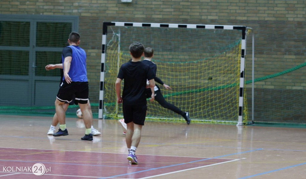 Halowa Liga Piłki Nożnej