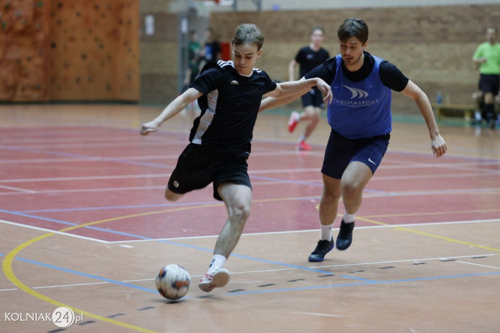 Halowa Liga Piłki Nożnej