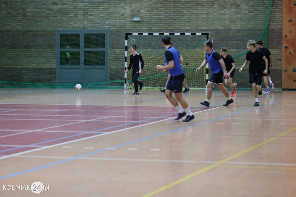 Halowa Liga Piłki Nożnej