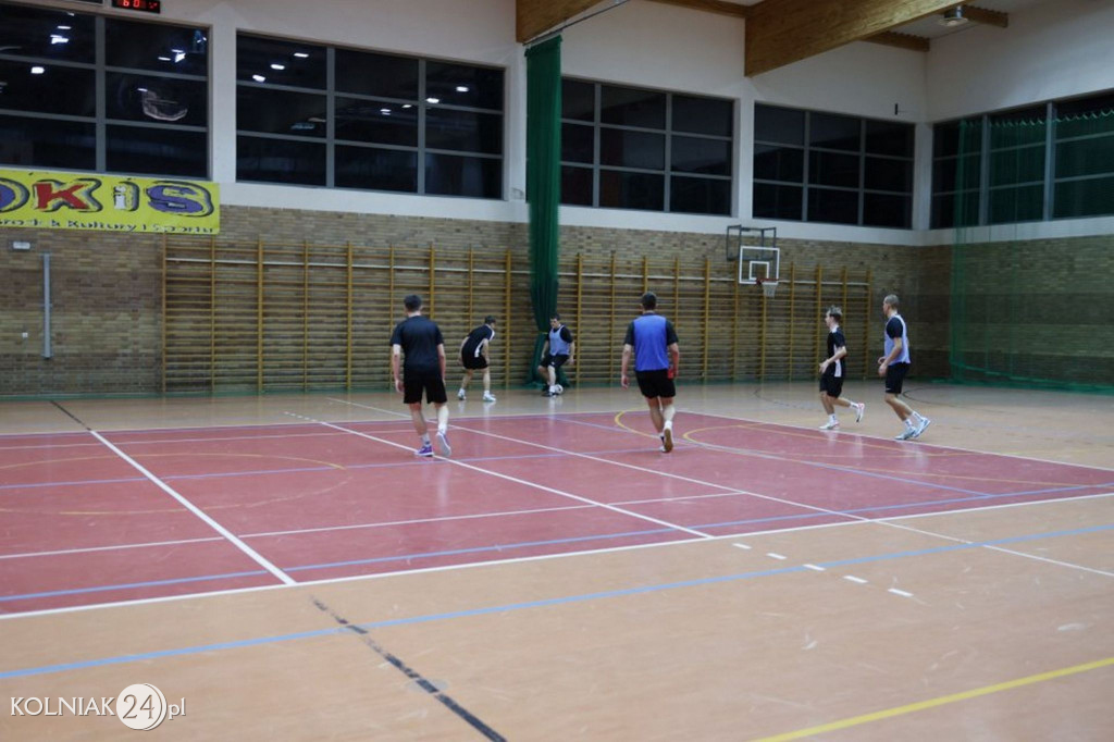 Halowa Liga Piłki Nożnej