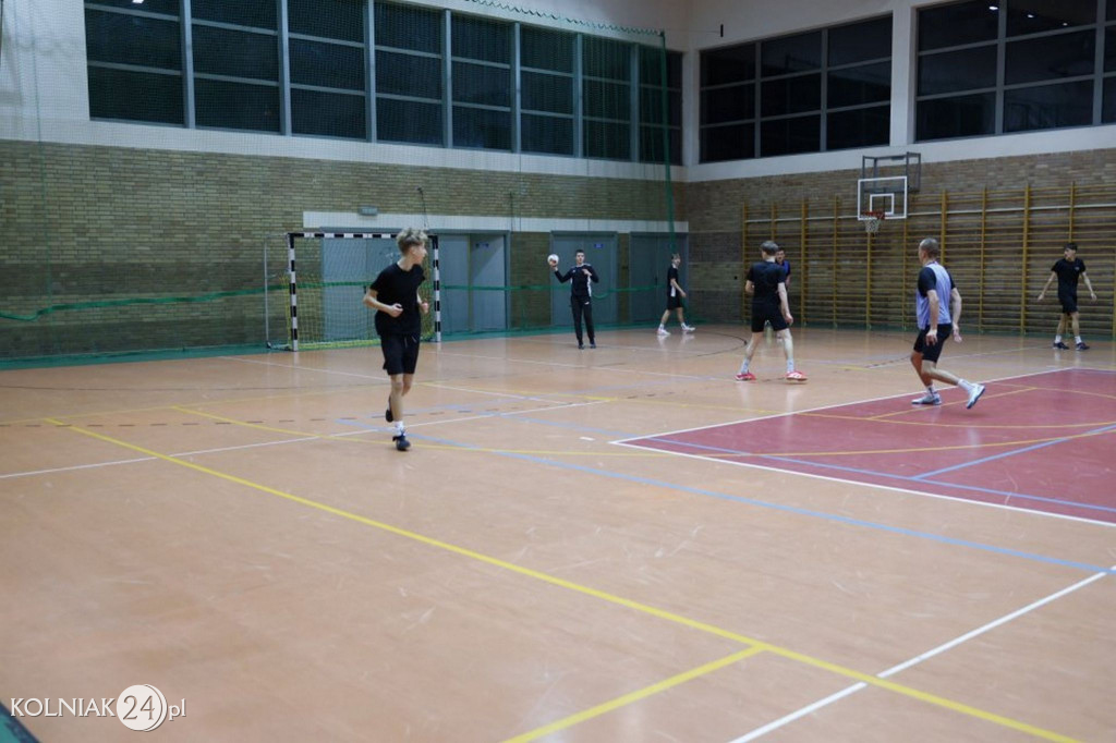 Halowa Liga Piłki Nożnej