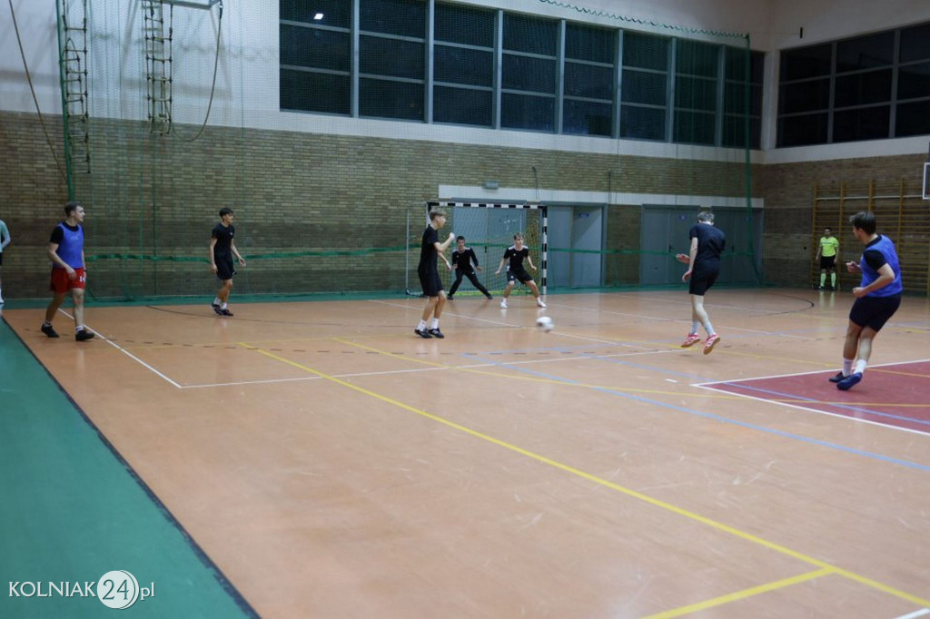 Halowa Liga Piłki Nożnej