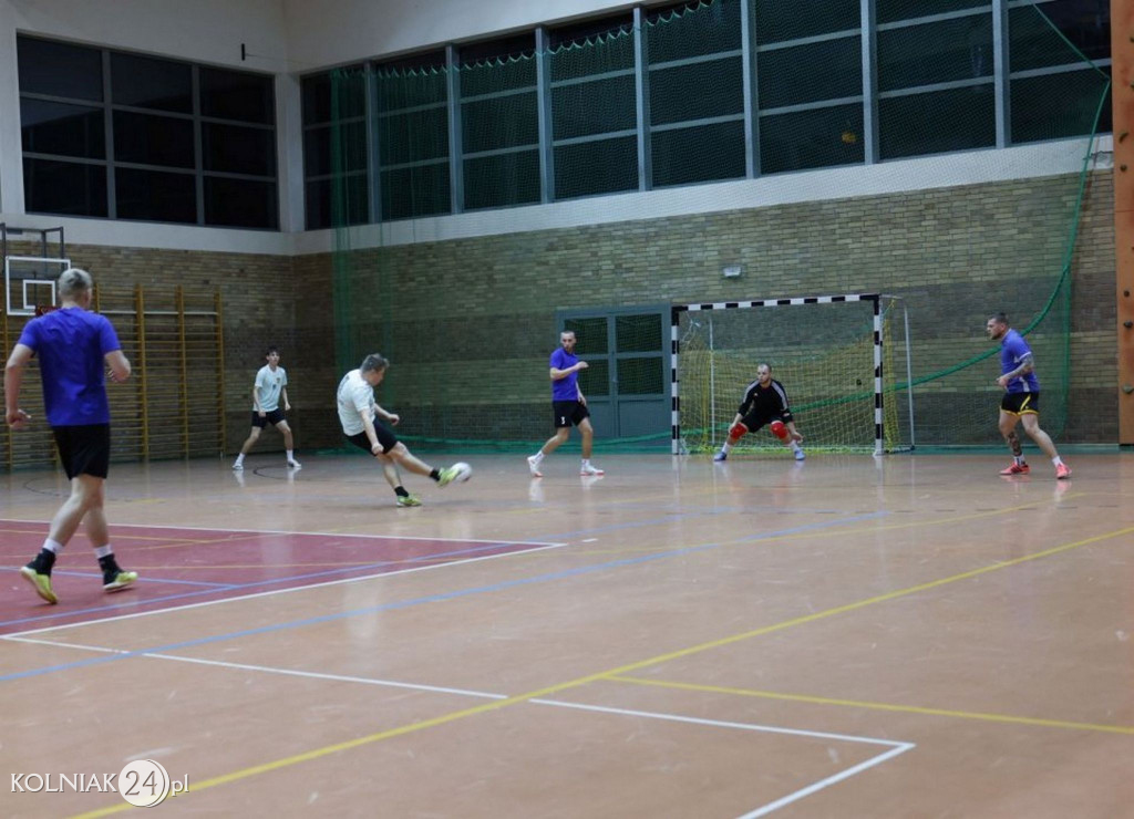 Halowa Liga Piłki Nożnej