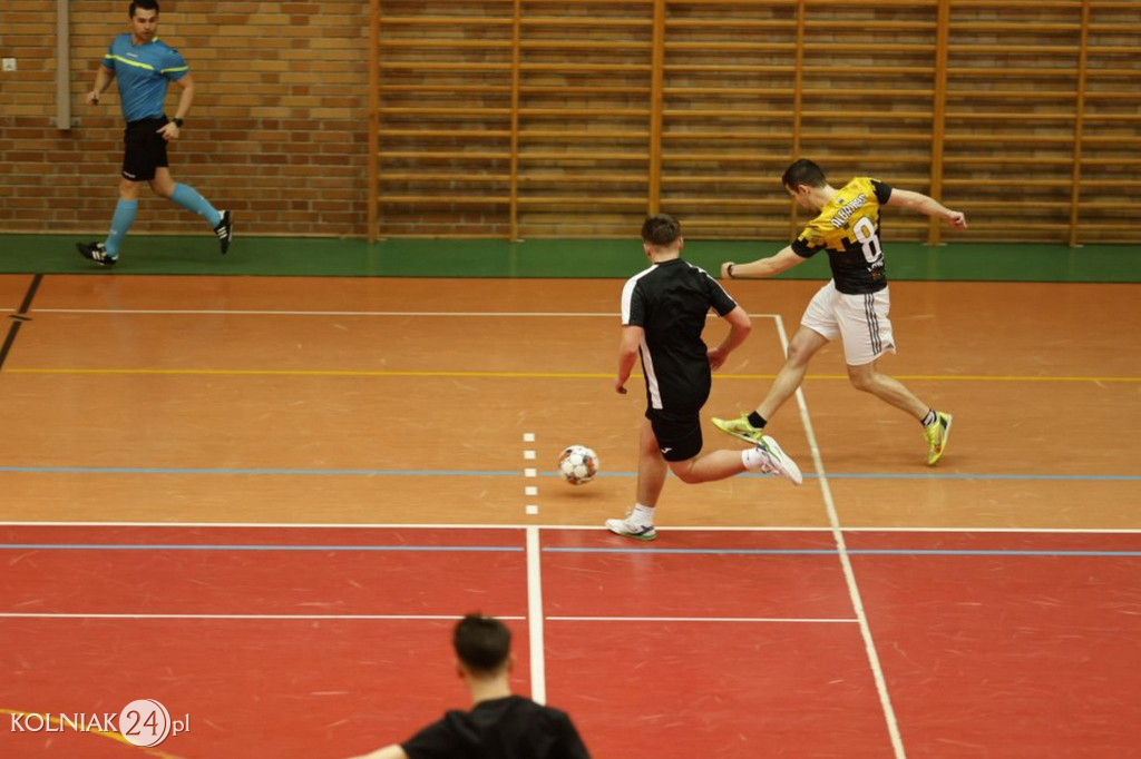 Halowa Liga Piłki Nożnej