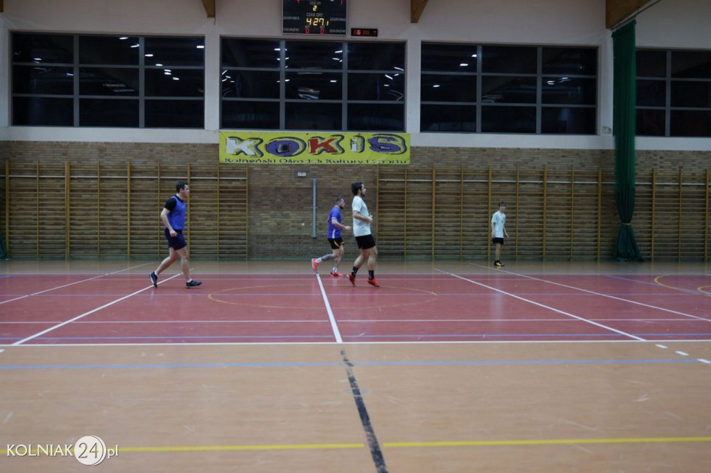 Halowa Liga Piłki Nożnej