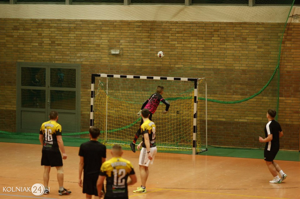 Halowa Liga Piłki Nożnej