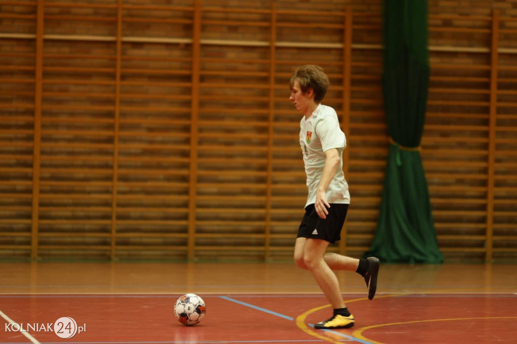 Halowa Liga Piłki Nożnej