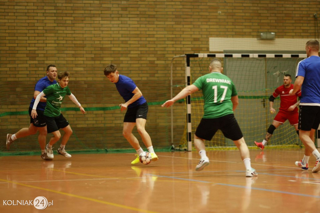 Halowa Liga Piłki Nożnej