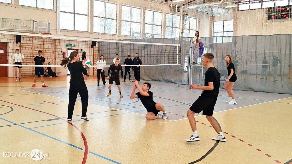 Szkolny Turniej Siatkówki Mixy