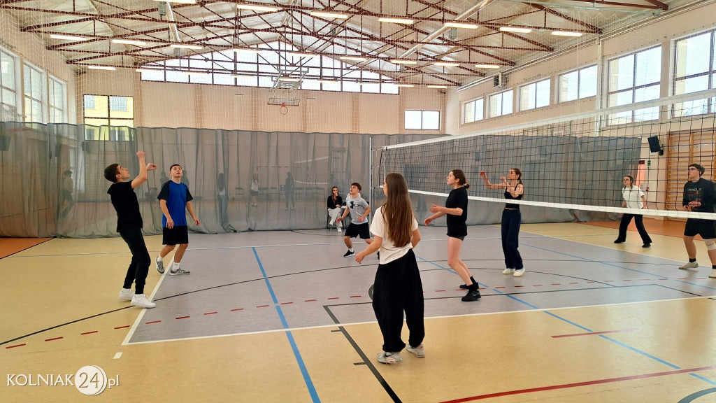 Szkolny Turniej Siatkówki Mixy