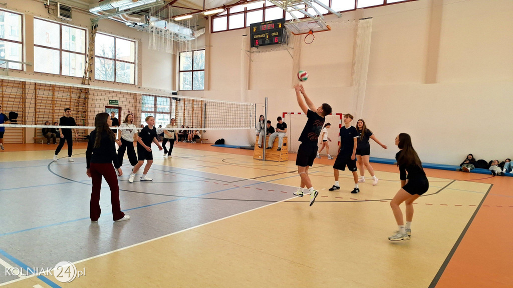Szkolny Turniej Siatkówki Mixy