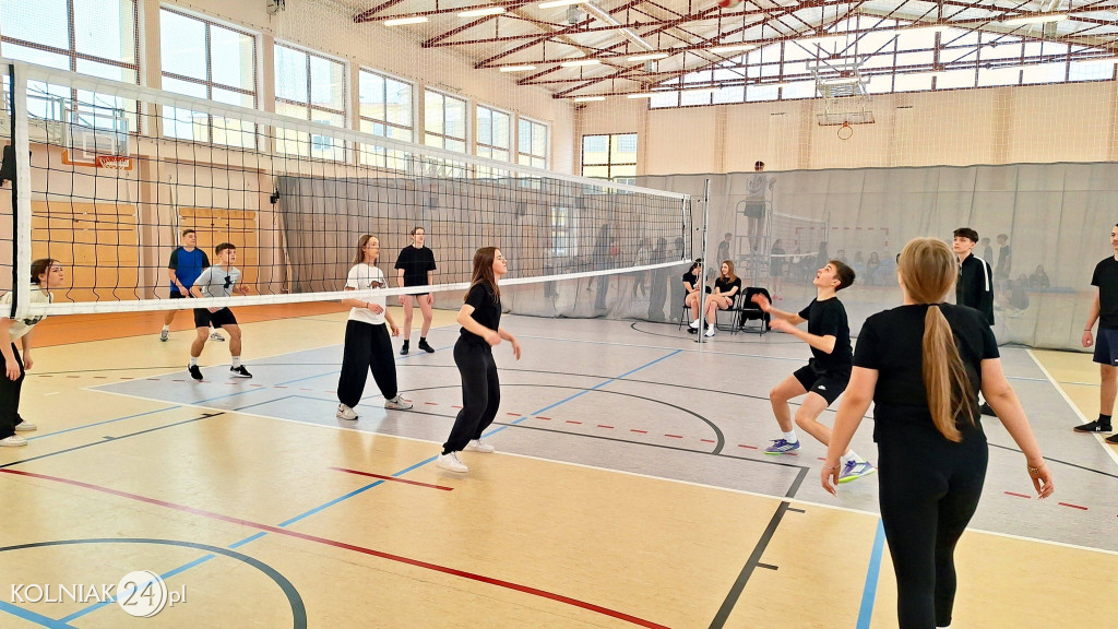 Szkolny Turniej Siatkówki Mixy