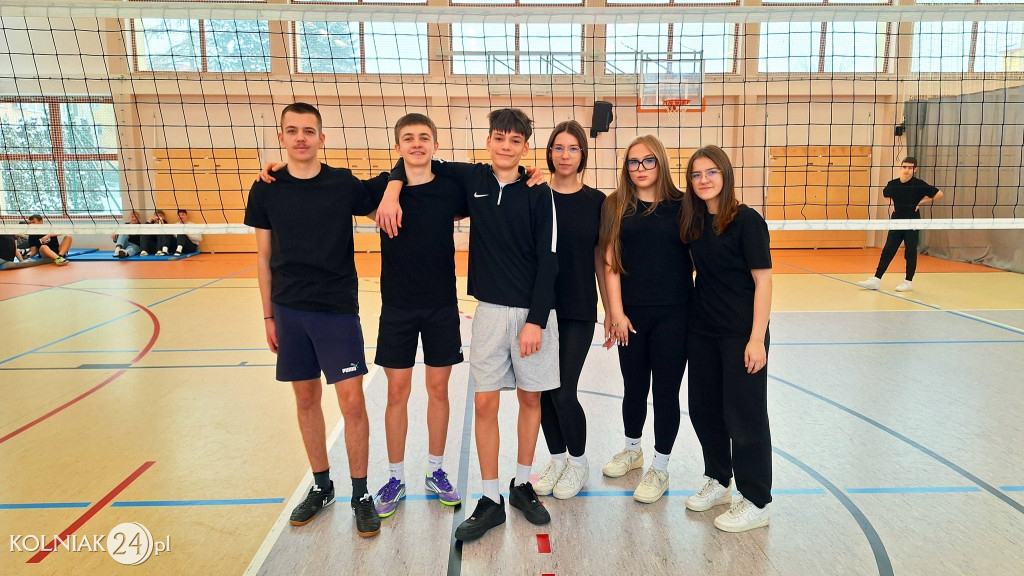 Szkolny Turniej Siatkówki Mixy