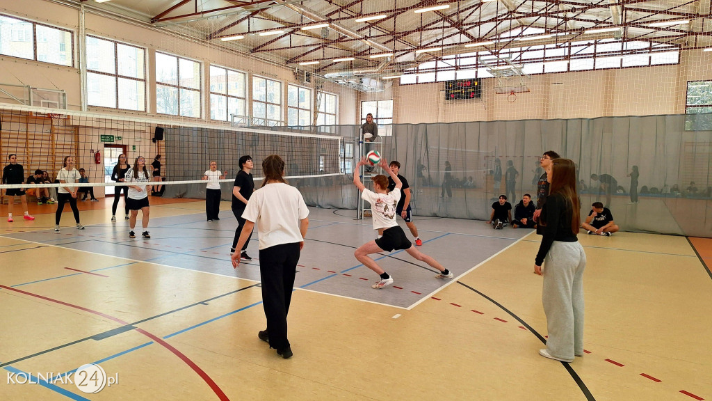 Szkolny Turniej Siatkówki Mixy